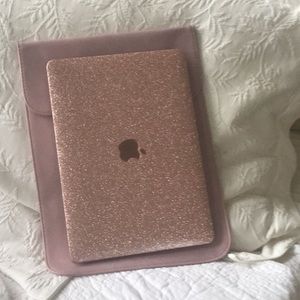 13” laptop sleeve.